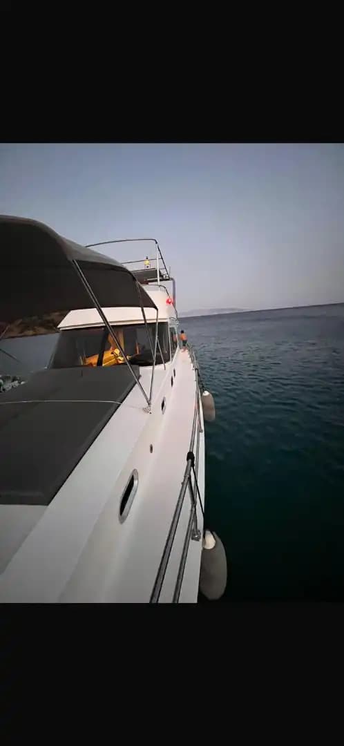 Bodrum’da 13,95 Metrelik 2 Kabinli Konaklamalı yada 10 Kişilik Günübirlik Tekne 4