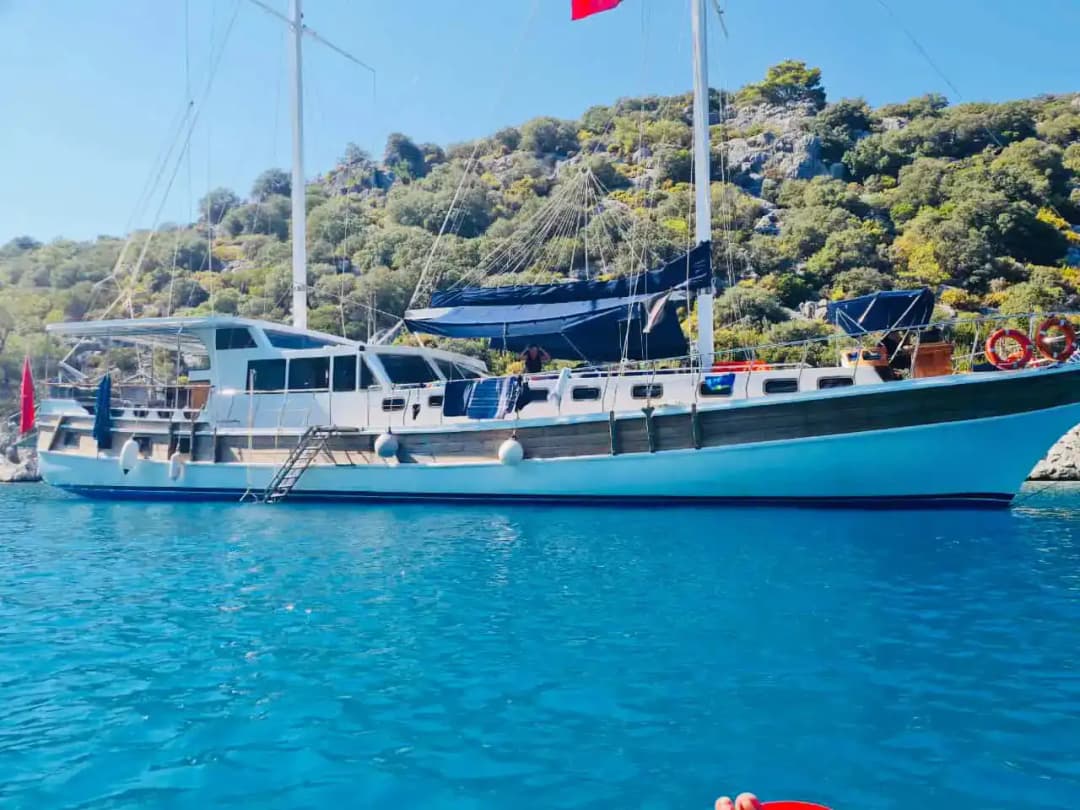 Kaş’ın En İyi Guletlerinden Biriyle Özel Bir Deniz Tatili
