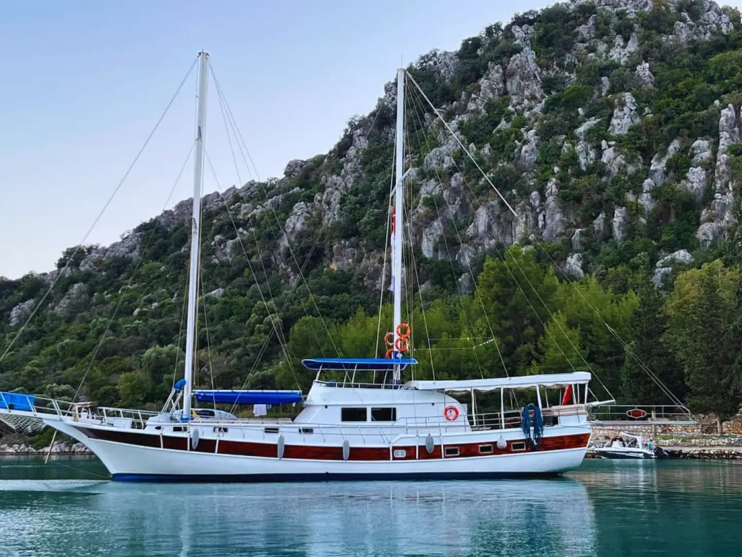 25 Metrelik Konforlu Gulet ile 16 Kişiye Özel Tatil Fırsatı