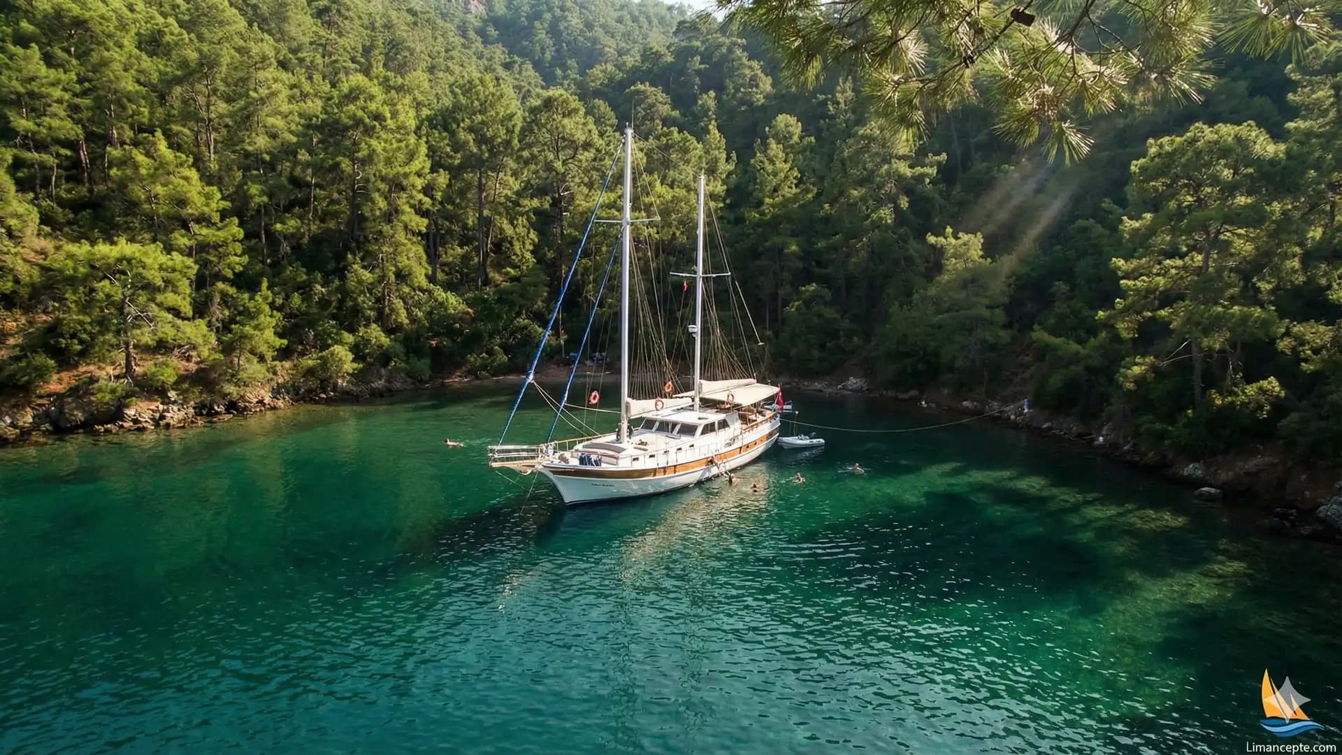 Marmaris’te Tekne Kiralandığında Nerelere Gidilir?