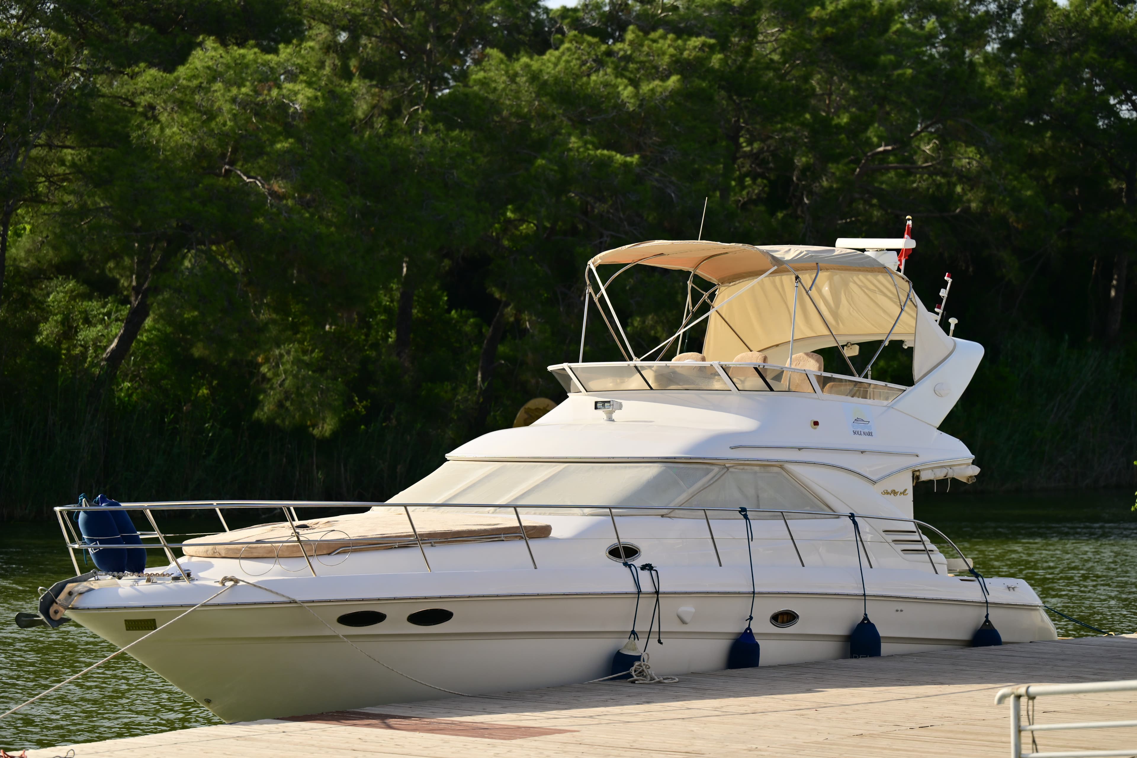 Antalya'da Lüks Yacht Kiralama: Günübirlik Deniz Keyfi (14.7 Metre) - Yatta Evlilik Yıldönümü