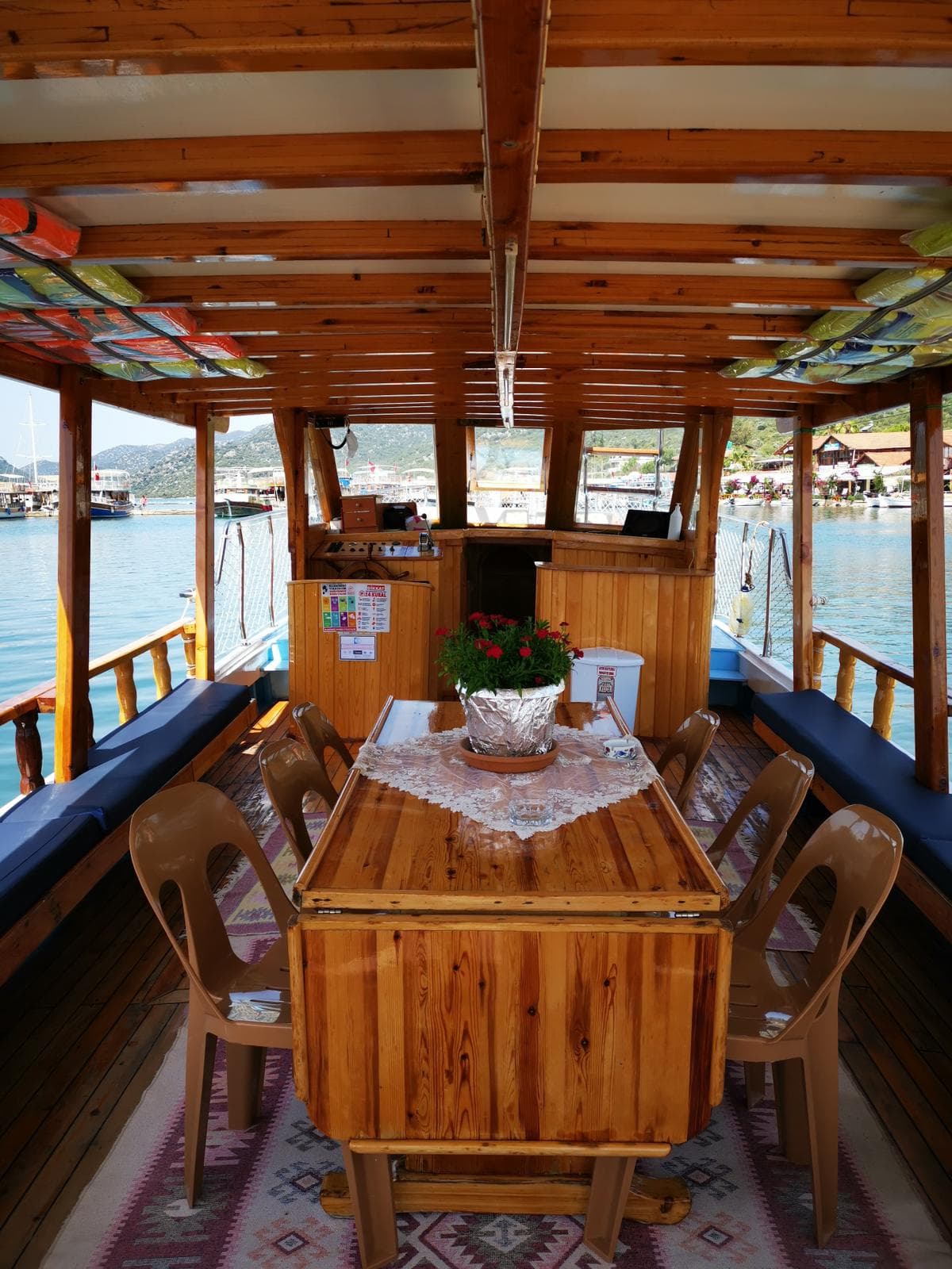 15 Metre Standart Gulet ile Kekova'da 24 Kişilik Unutulmaz Deniz Macerası