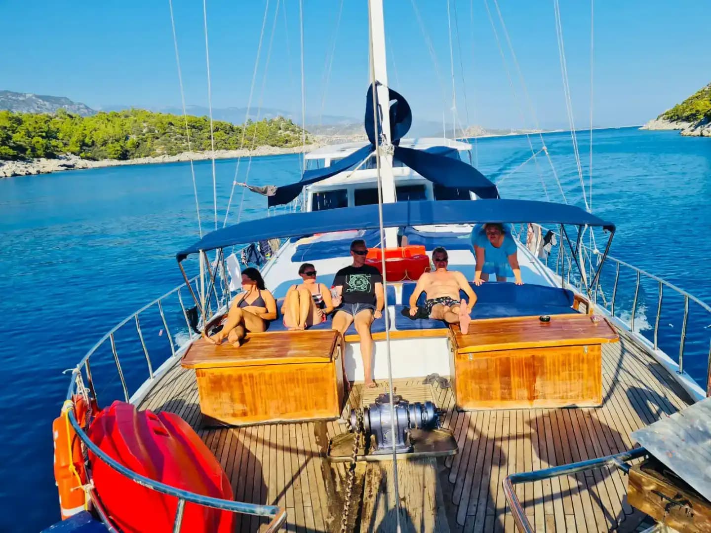 Kaş’ın En İyi Guletlerinden Biriyle Özel Bir Deniz Tatili 9