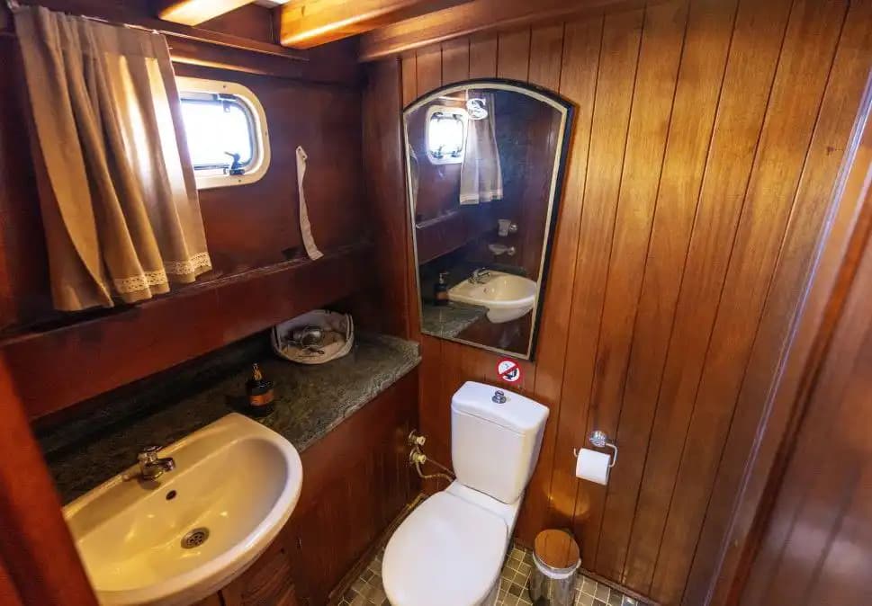 Bodrum 29m Ketch Gulet Kiralama | 6 Kabin 12 Kişi Mürettebatlı 12