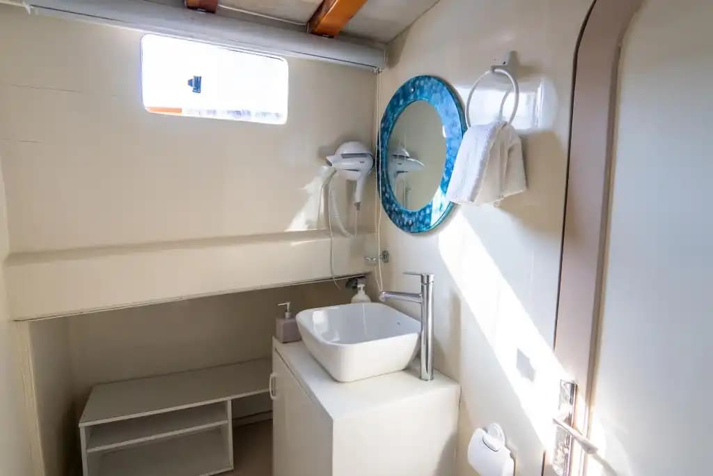 Bodrum'da 30m Ketch Gulet Kiralama | 9 Kabin 20 Kişilik Mavi Yolculuk 26