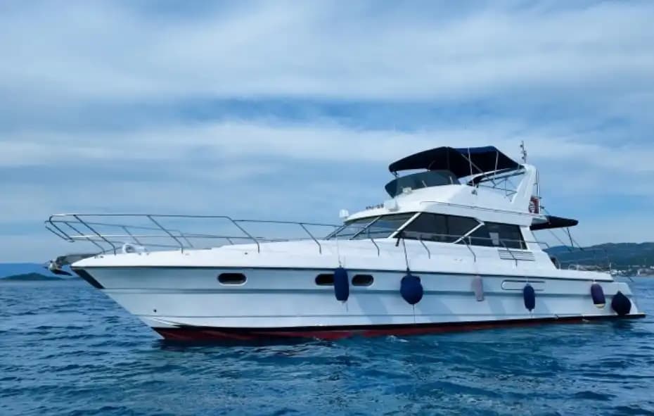 Bodrum’da Mutevazı Motoryat ile 2 Kabinli Günübirlik veya Konaklamalı Lüks Kaçamak 6