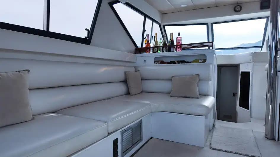 Bodrum’da Mutevazı Motoryat ile 2 Kabinli Günübirlik veya Konaklamalı Lüks Kaçamak 9