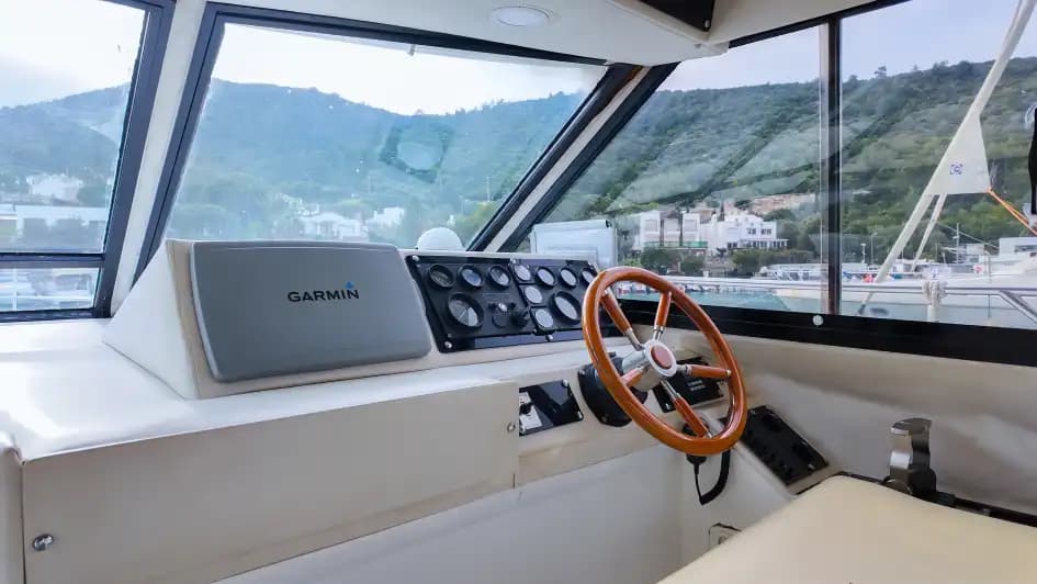 Bodrum’da Mutevazı Motoryat ile 2 Kabinli Günübirlik veya Konaklamalı Lüks Kaçamak 11