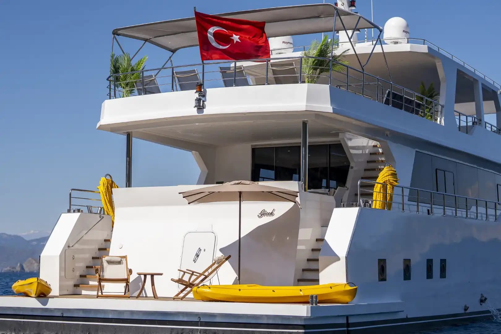 2025 Yapımı Yepyeni Lüks Trawler: Üst Güverte Master Kabin ve Geniş 23