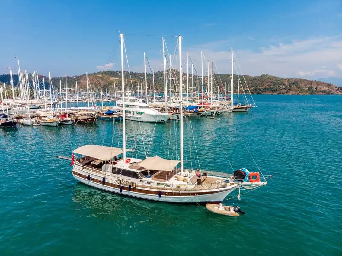 Fethiye’nin Mavi Sularında 24 Metrelik Gulet ile Konforlu Tatil! - Yatta Bekarlığa Veda