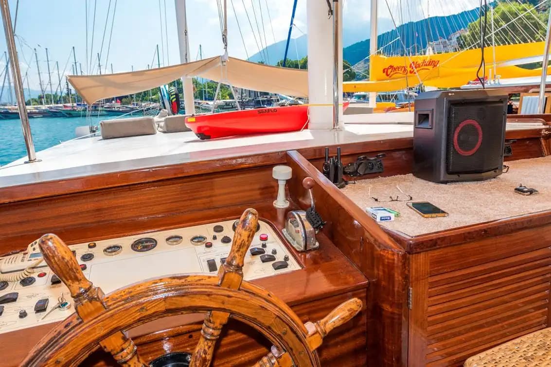 Fethiye’nin Mavi Sularında 24 Metrelik Gulet ile Konforlu Tatil! 10