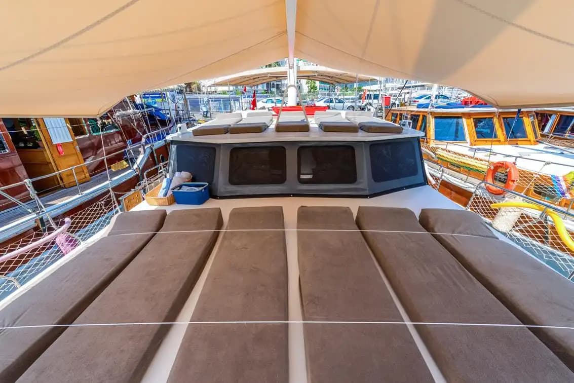 Fethiye’nin Mavi Sularında 24 Metrelik Gulet ile Konforlu Tatil! 2