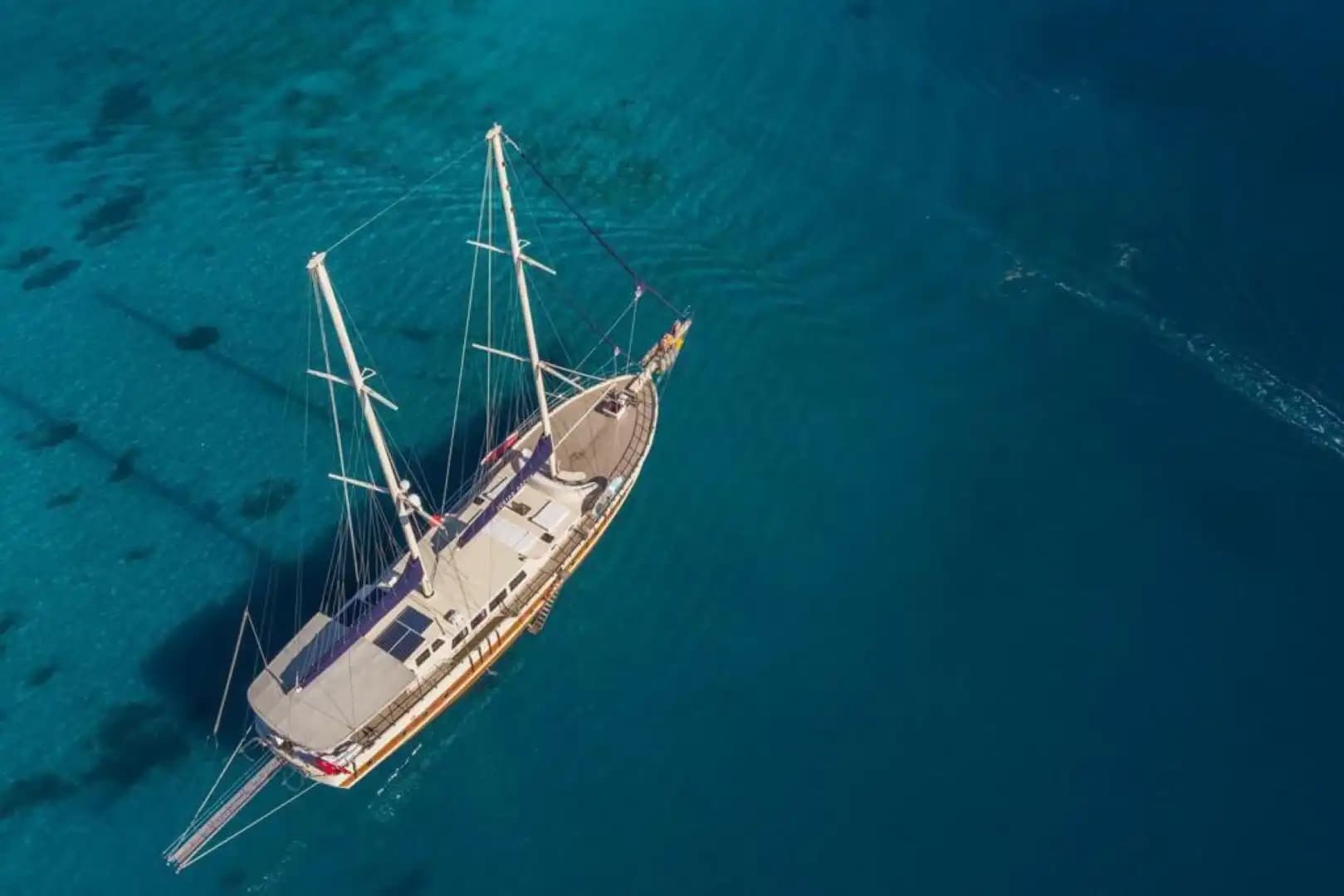 Marmaris'te 7 Metre Genişliğinde, 6 Kabinli Gulet ile Rahat Konaklama 7