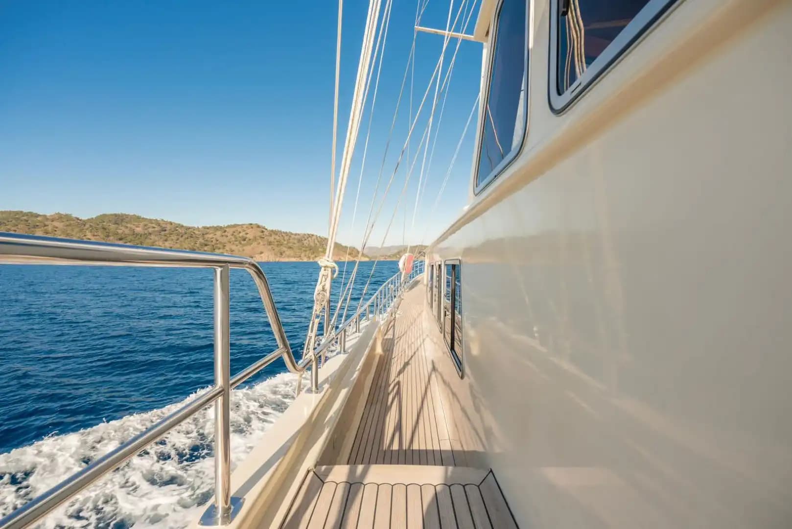 Marmaris'te 7 Metre Genişliğinde, 6 Kabinli Gulet ile Rahat Konaklama 14