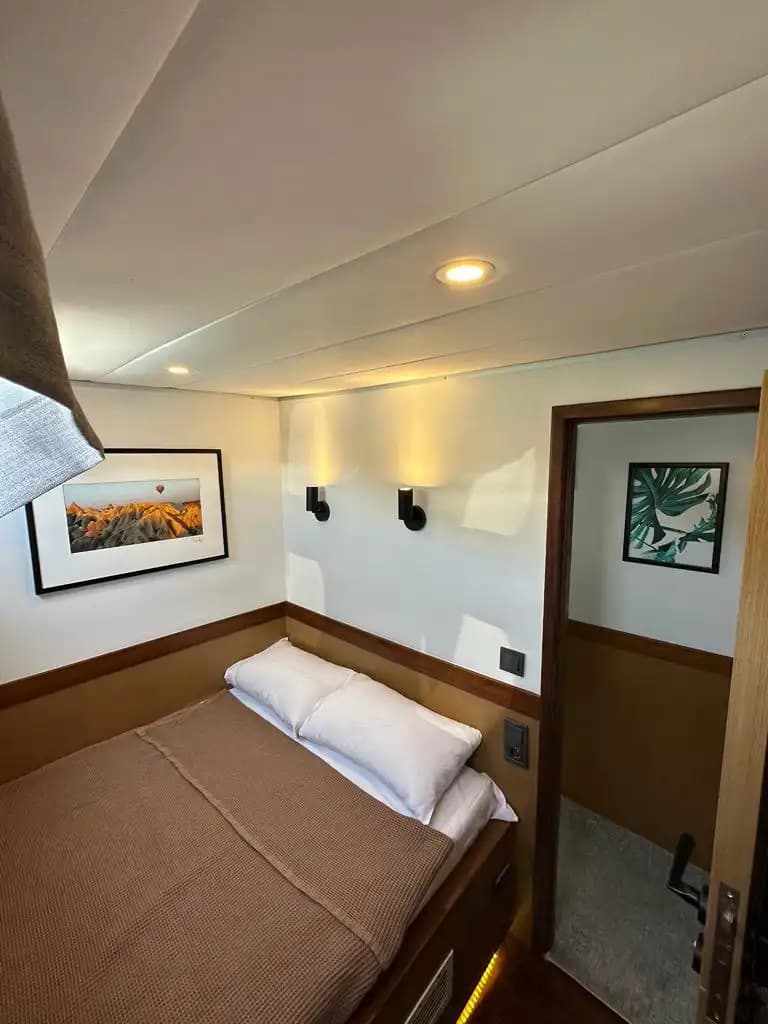 Göcek’in Huzurlu Sularında 3 Kabinli Gulet ile Özel Bir Tatil 5