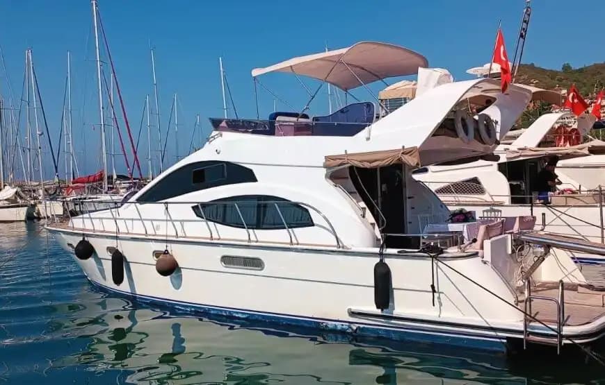 Alanya’da Doğal Güzellikler Eşliğinde, 18 Metre, Modern Yat