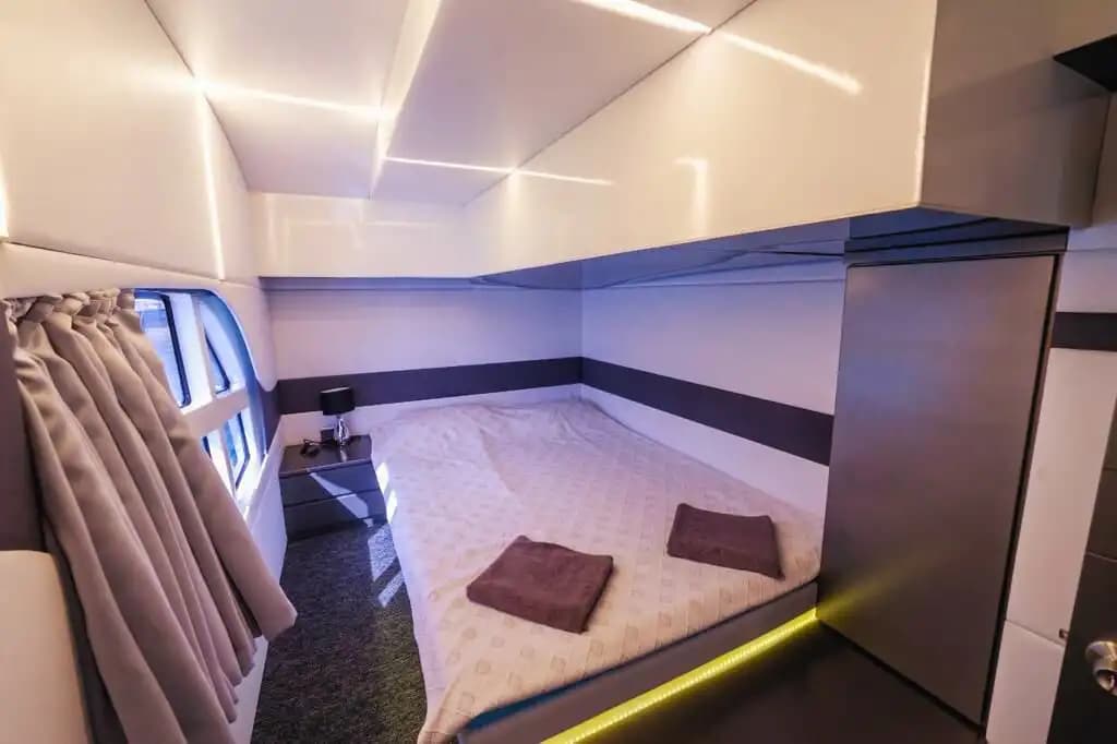 Alanya'da Lüks Bir Tatil, 4 Kabinli, 8 Kişilik Motoryat 23