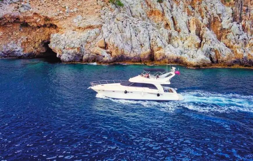 Alanya'nın Büyüleyici Maviliklerine Eşsiz Deneyim İçin Özel Tekne 8
