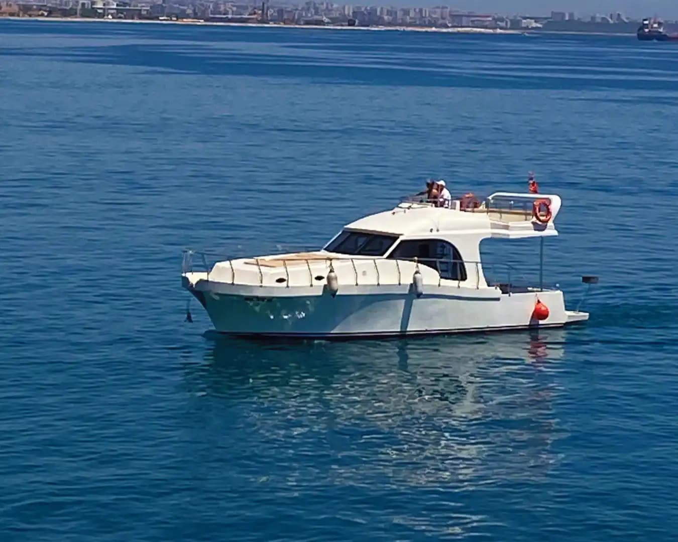 Antalya Çıkışlı Özel Yapım Tekne ile Konforlu ve Eğlence Dolu Mavi Yolculuk 6