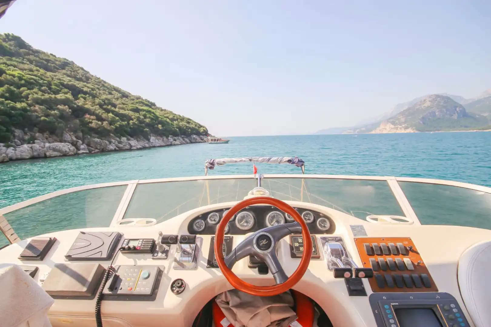 Antalya’da Princess Lüks Motoryat ile Özel Keyifli Mavi Turlar 6