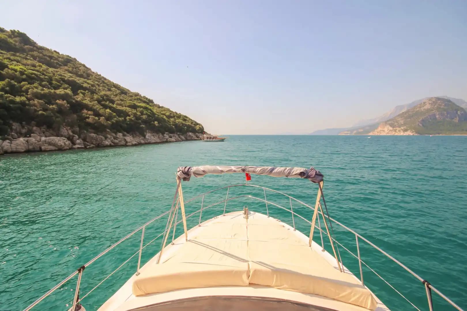 Antalya’da Princess Lüks Motoryat ile Özel Keyifli Mavi Turlar 7