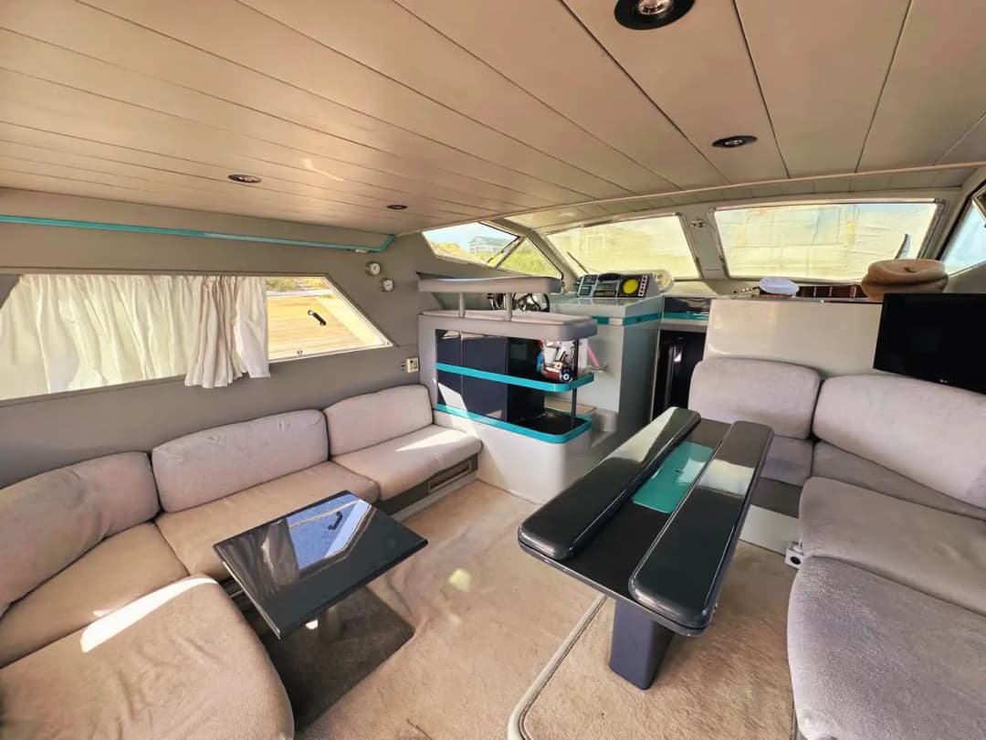 Antalya'nın Dillere Destan Maviliğinde 17 Metre Özel Yapım Motoryat