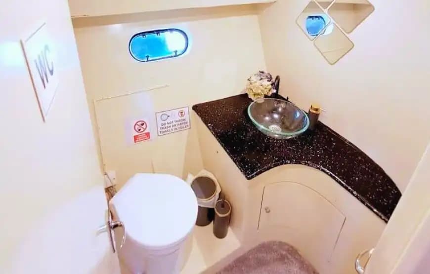 Antalya’da 17 Metre Uzunluğunda, 12 Kişilik Modern ve Şık Özel Yapım Tekne 8