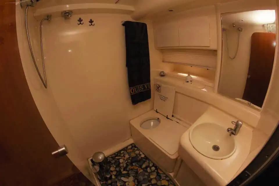 Antalya'da Princess 15 Metre Motoryat ile Gezi, Yüzme ve Özel Partiler 10