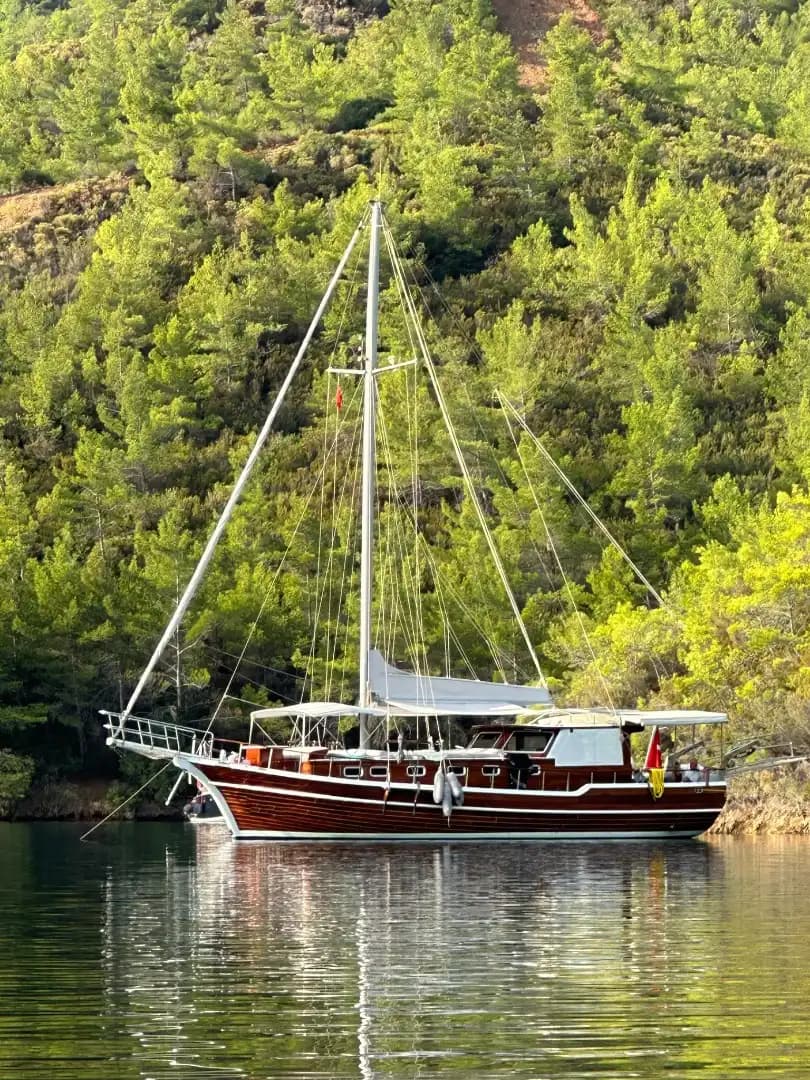 Bodrum'un Muhteşem Koylarında, 15 Metre, 2 Kabinli Butik Gulet 13