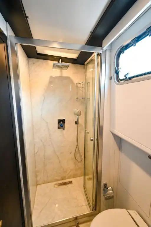 Bodrum 21m Lüks Gulet Kiralama | 3 Kabinli 6 Kişilik Özel Mavi Yolculuk 16