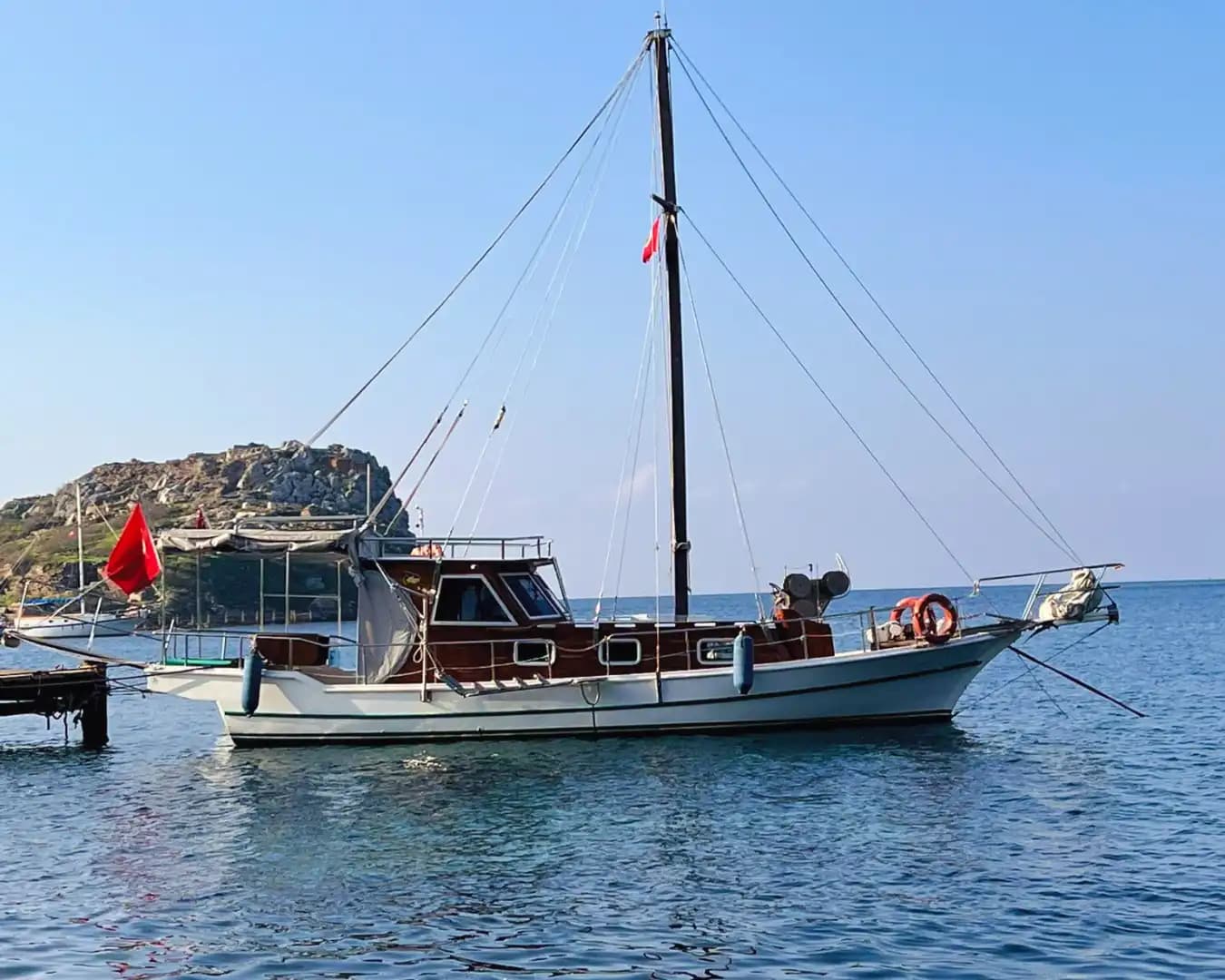 Bodrum’un Benzersiz Koylarını 12 Metre Uzunluğundaki Tekne İle Keşfedin - Yatta Bekarlığa Veda