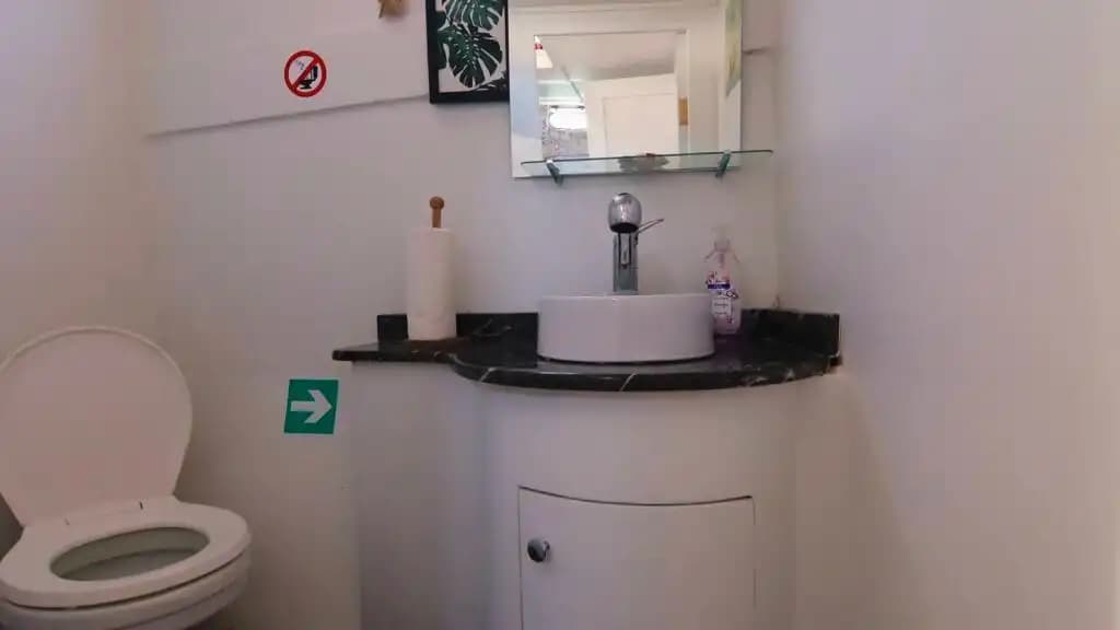 Bodrum'un Büyüleyici Koylarında ile Günübirlik veya Saatlik Lüks Deneyim Sunan Kiralık Tekne 17
