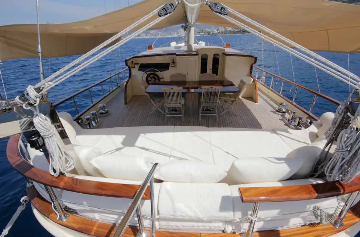 Bodrum'un Harika Denizinde 4 Kabinli Gulet ile 8 Kişilik Özel ve Konforlu Tatil 14