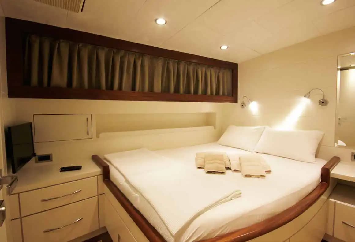Bodrum'un Harika Denizinde 4 Kabinli Gulet ile 8 Kişilik Özel ve Konforlu Tatil 7