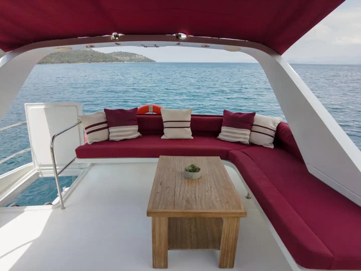 Bodrum Koylarında Hız ve Konforun Buluştuğu, Fairline 55 Lüks Motoryat 3