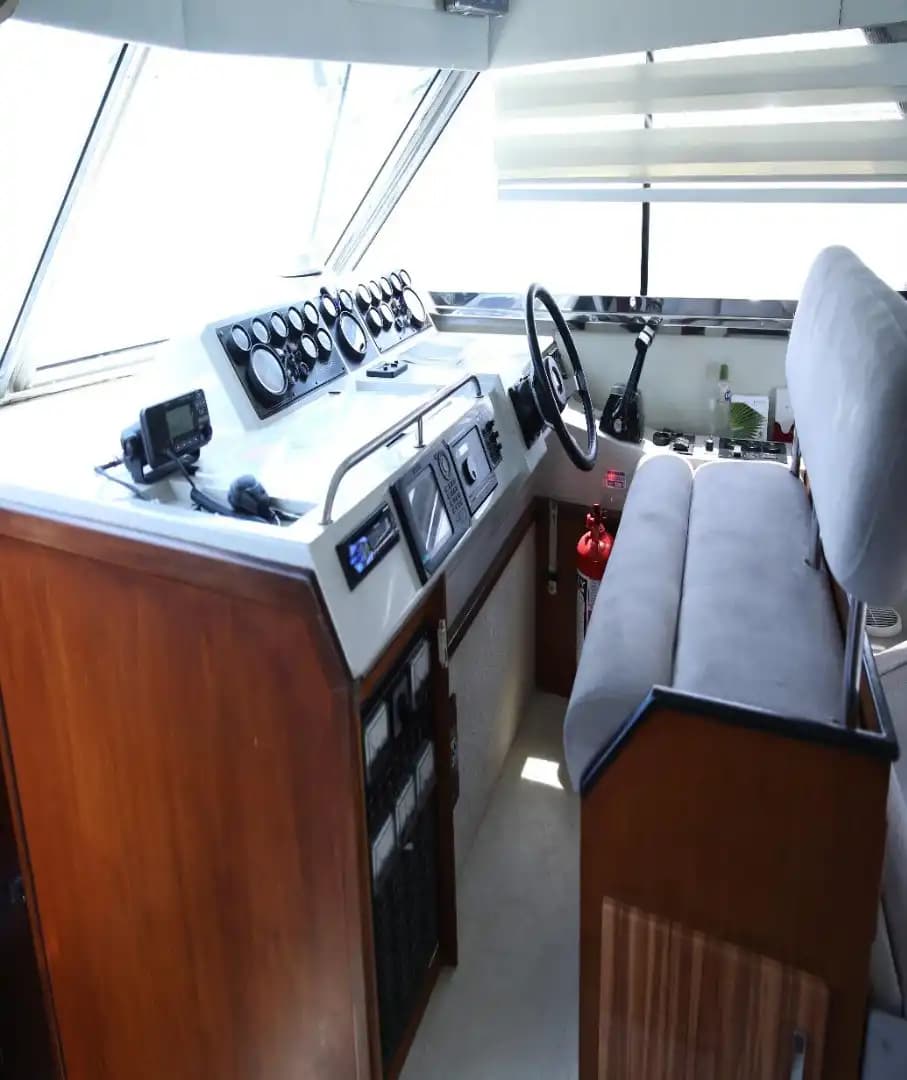 Bodrum Koylarında Hız ve Konforun Buluştuğu, Fairline 55 Lüks Motoryat 23