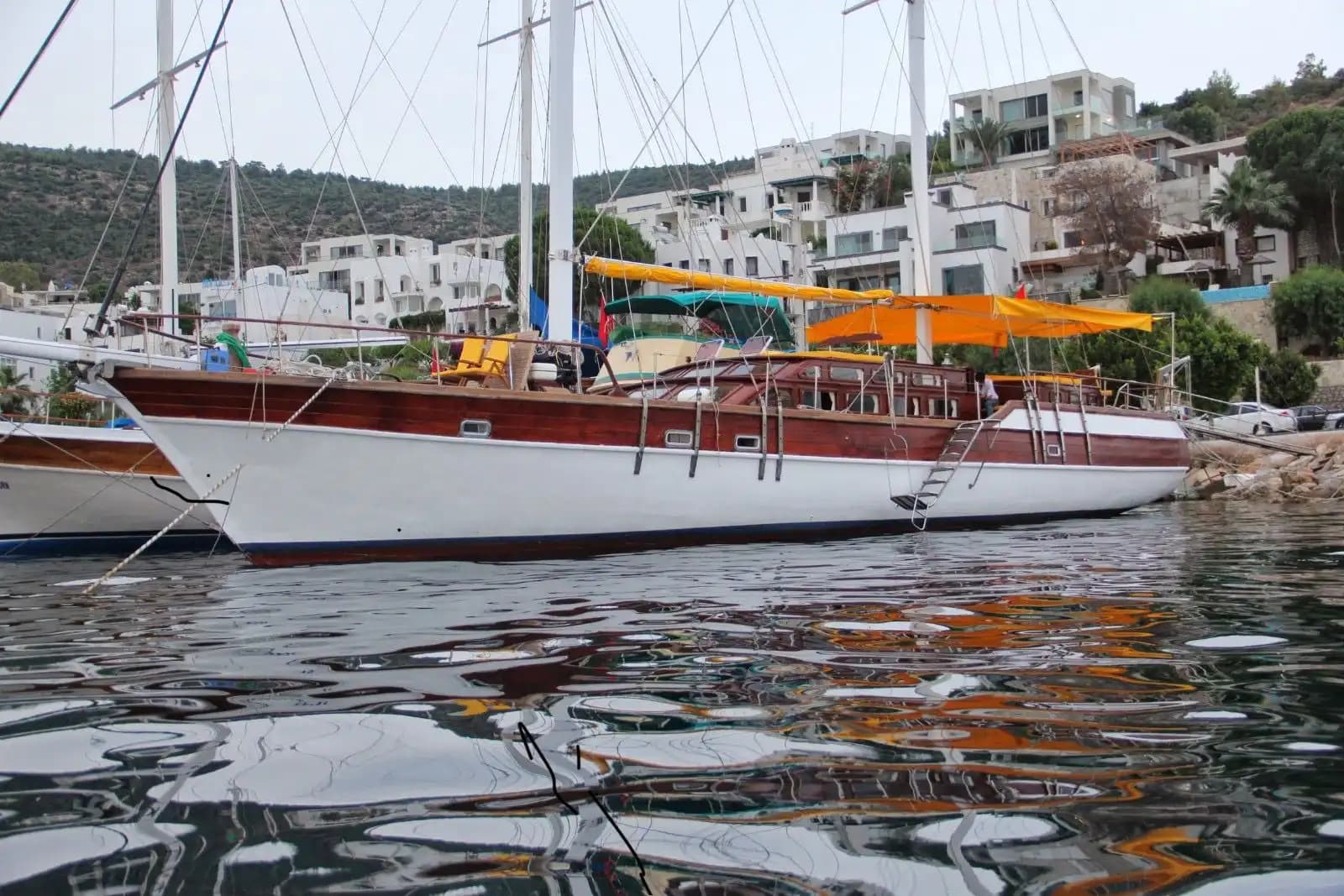 Bodrum'un Büyüleyici Koylarında, 24 Metre, 3 Kabinli Konforlu Gulet 13