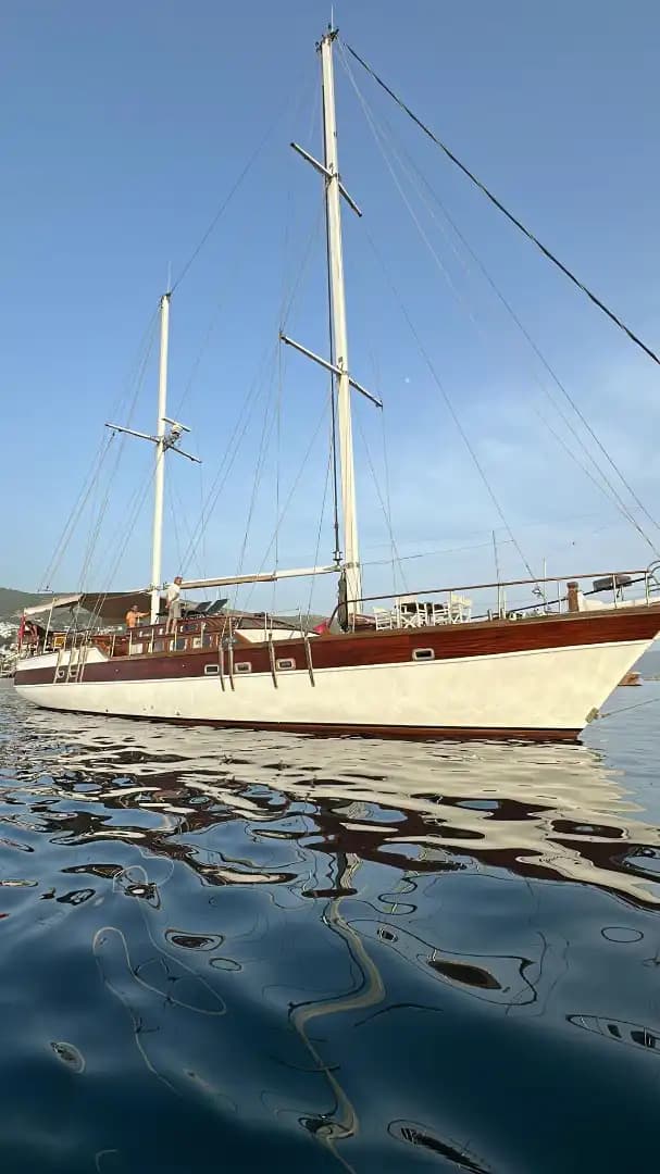 Bodrum'un Büyüleyici Koylarında, 24 Metre, 3 Kabinli Konforlu Gulet 11