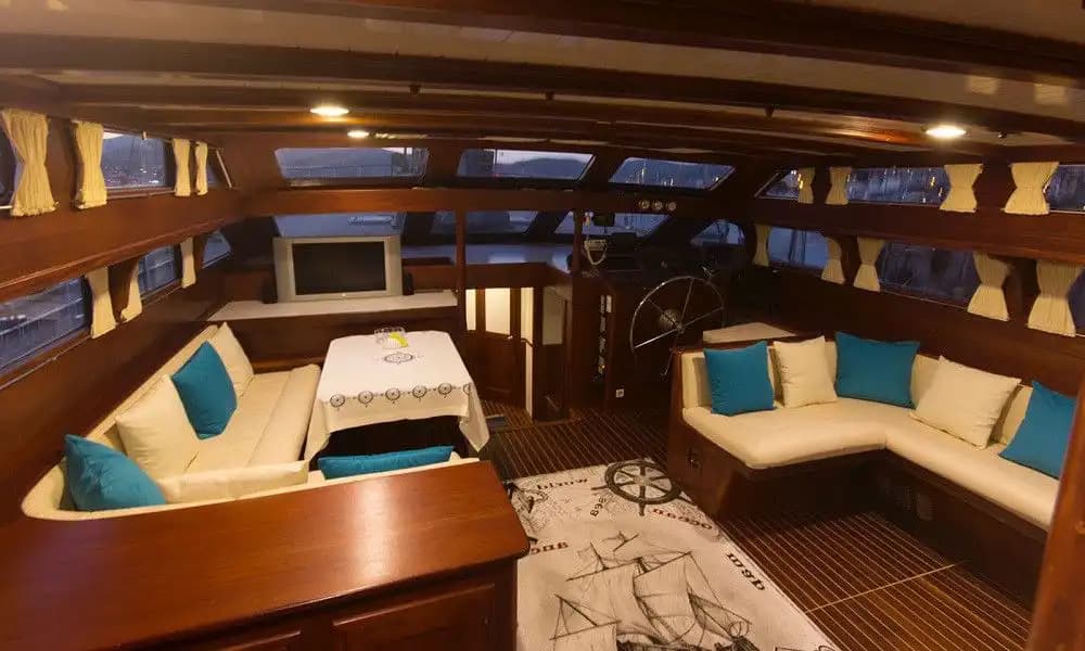 Bodrum'un Büyüleyici Koylarında, 24 Metre, 3 Kabinli Konforlu Gulet 16
