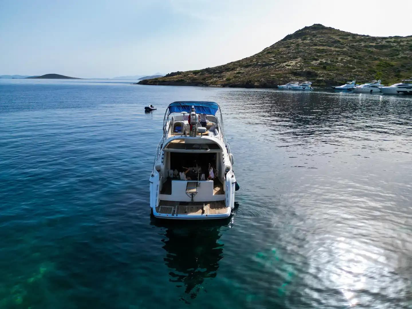 Bodrum'da Konforlu ve Modern, 18 Metre, 3 Kabinli Full Refit Motoryat 8