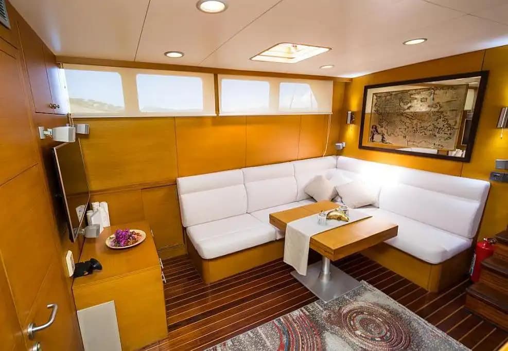 Bodrum'da 24m Lüks Ketch Gulet Kiralama 6