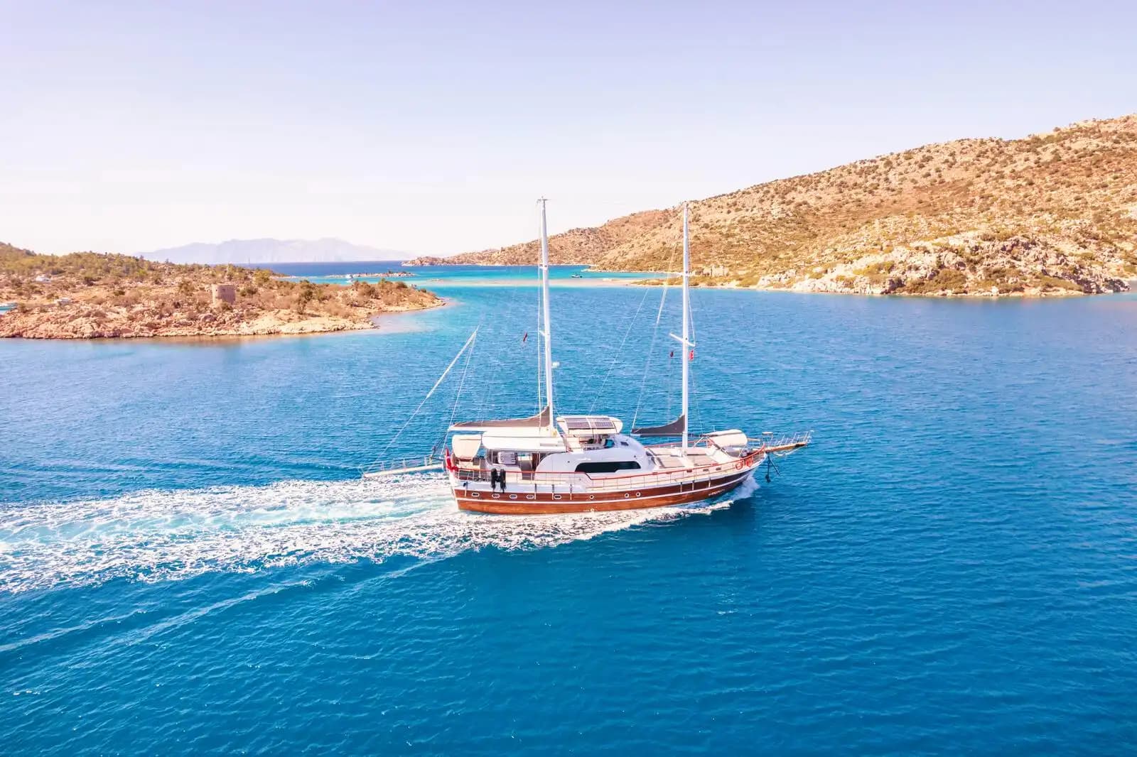 Marmaris Bozburun’da 6 Kabinli Gulet ile 12 Kişilik Unutulmaz Tatil - Yatta Evlilik Yıldönümü