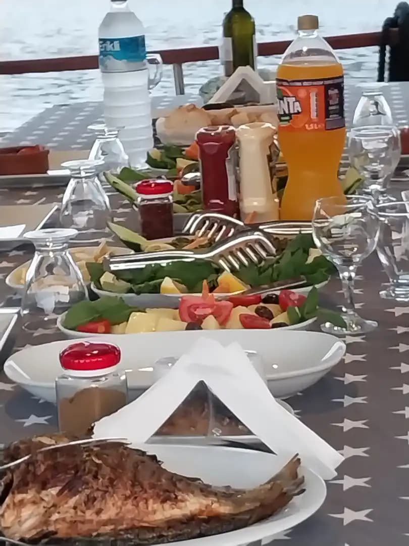Bozburun’nun Eşsiz Güzelliklerinde 5 Kabinli Gulet ile 12 Kişilik Lüks Mavi Yolculuk 14