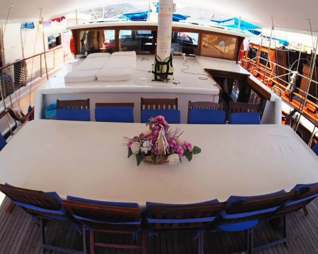 Marmaris Bozburun’da 6 Kabinli Gulet ile 12 Kişilik Dillere Destan Tatil
