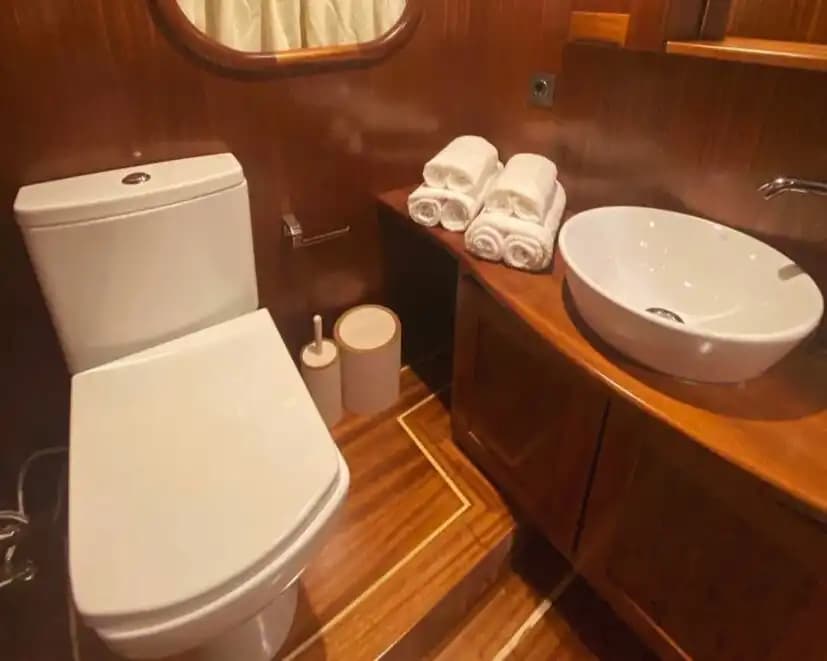 Marmaris Bozburun Çıkışlı 5 Kabinli Gulet: 10 Kişilik Lüks Mavi Yolculuk 9