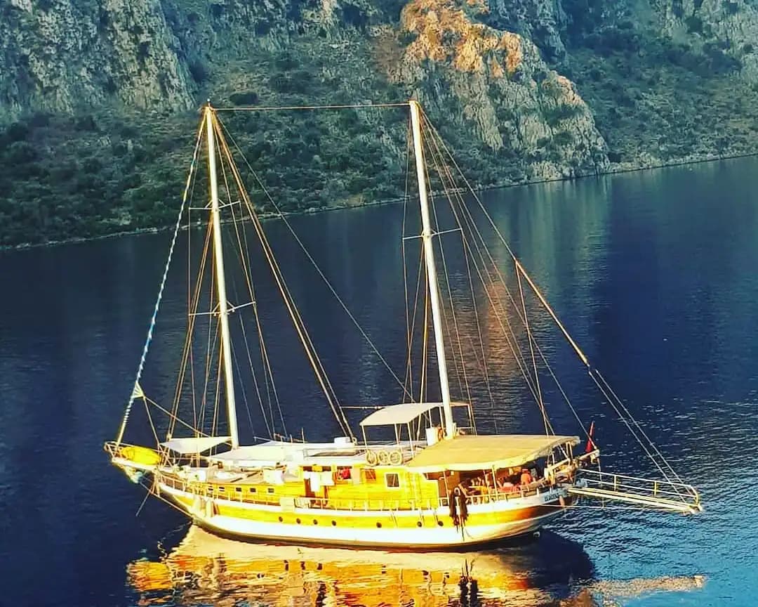 Marmaris Bozburun’da 7 Kabinli Lüks Gulet ile Tatilinizi Eşsiz Kılın 6