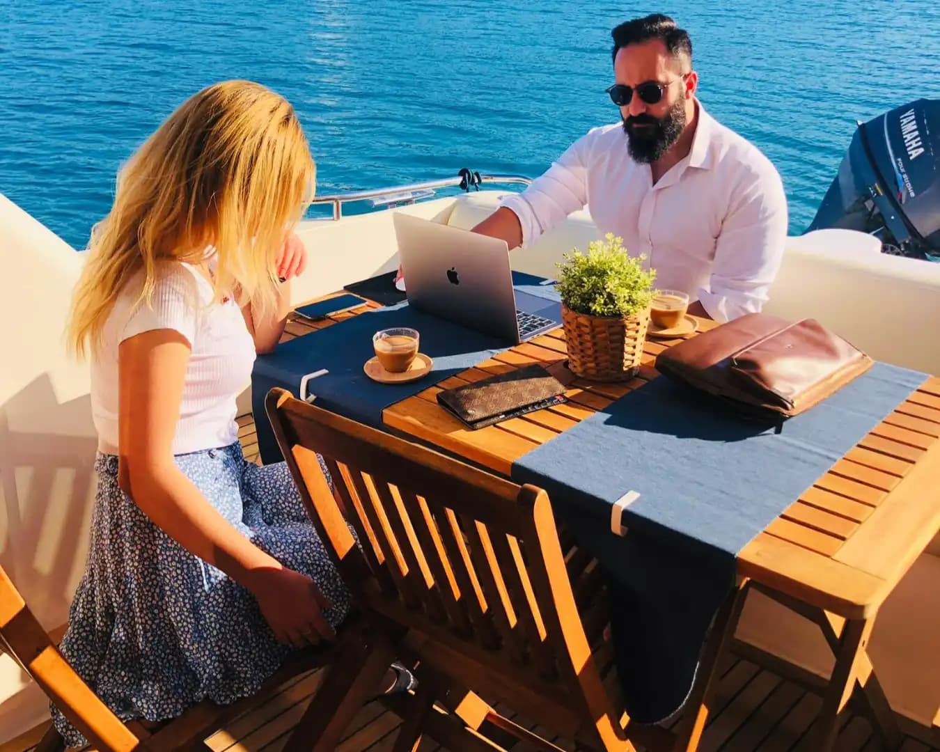 Çeşme Çıkışlı Ege’nin Serin Sularında Princess Motoryat ile Rüya Gibi Bir Deneyim 13