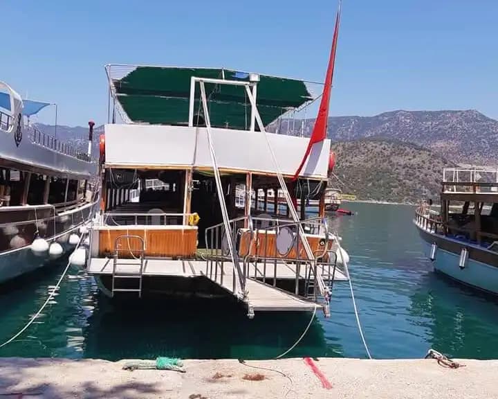 Demre Çıkışlı 100 Kişilik Özel Yapım Etkinlik Teknesi