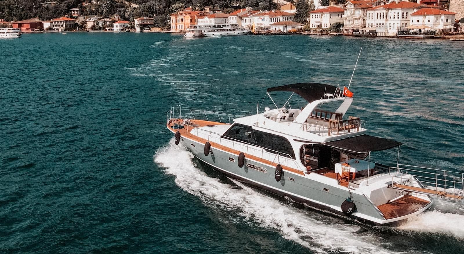 Bebek Çıkışlı VIP Yat ile Unutulmaz Organizasyonlar - Yatta Bekarlığa Veda