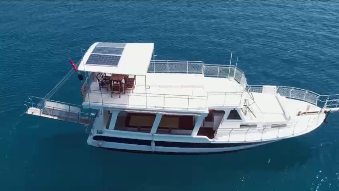 Fethiye'de Lüks Tekne ile Unutulmaz Anlar: 12 Adalar, Kızıl Ada, Günbatımı, Bekarlığa Veda ve Dahası!